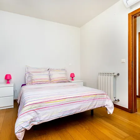 Whome | Damasceno Contemporary 59